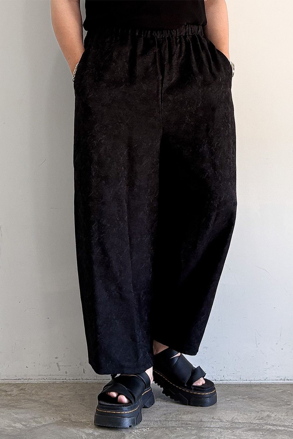 ［ラスト1点 サイズ1］Wide Easy Pants with Hem Button