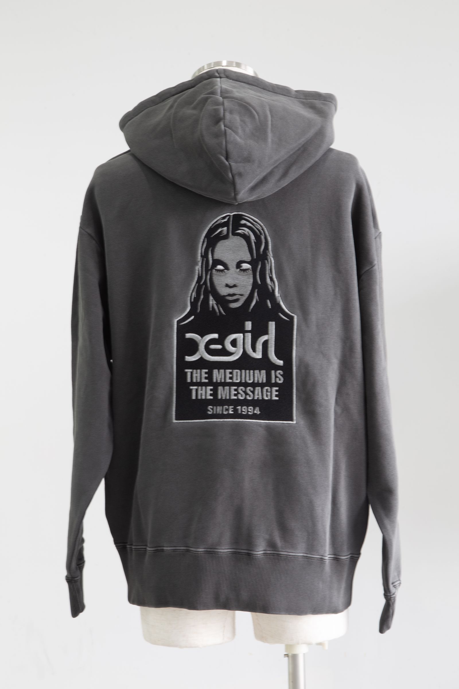MESSAGE AND FACE FADED ZIP UP SWEAT HOODIE / ブラック