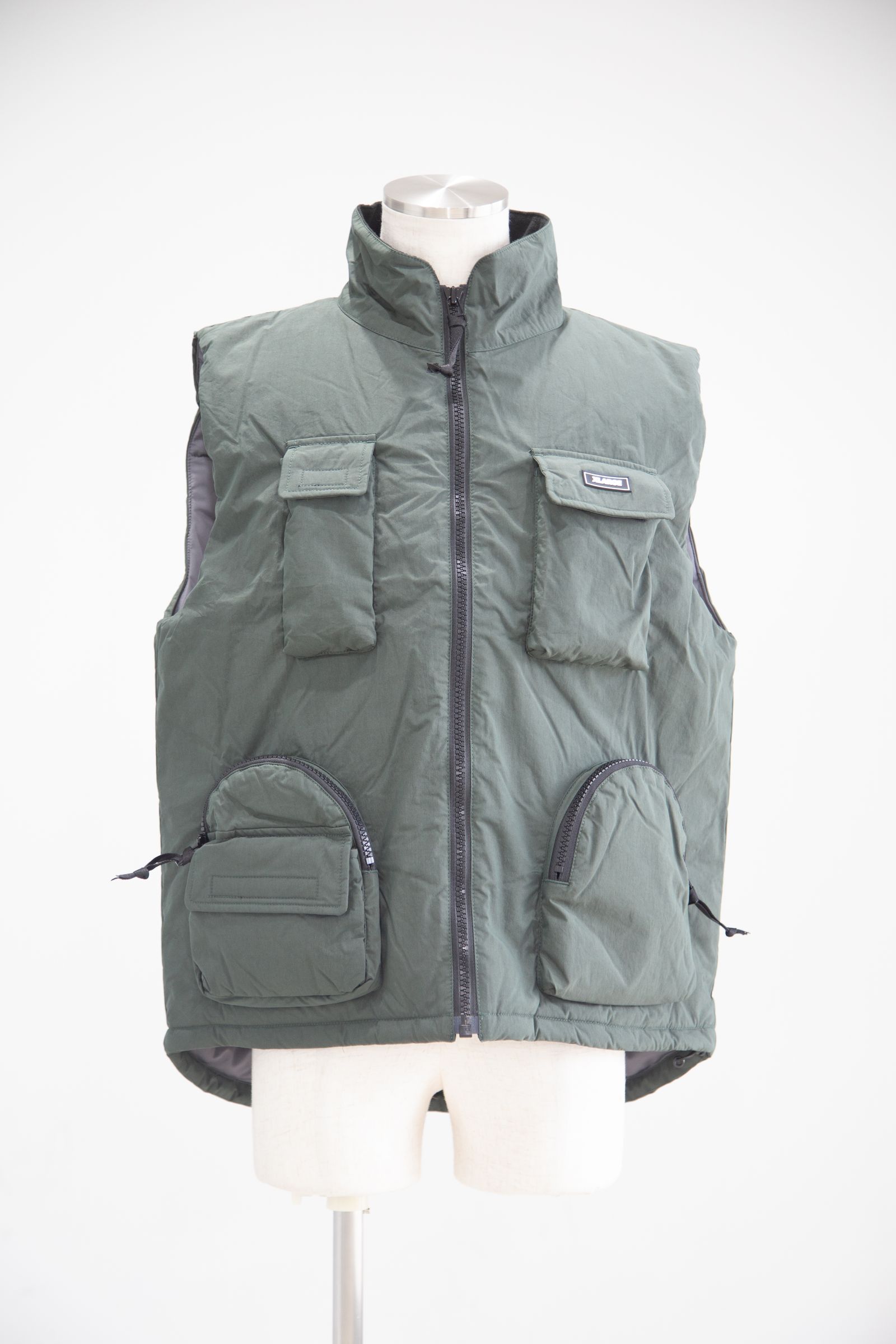 XLARGE - MULTIPOCKET VEST / ブラック