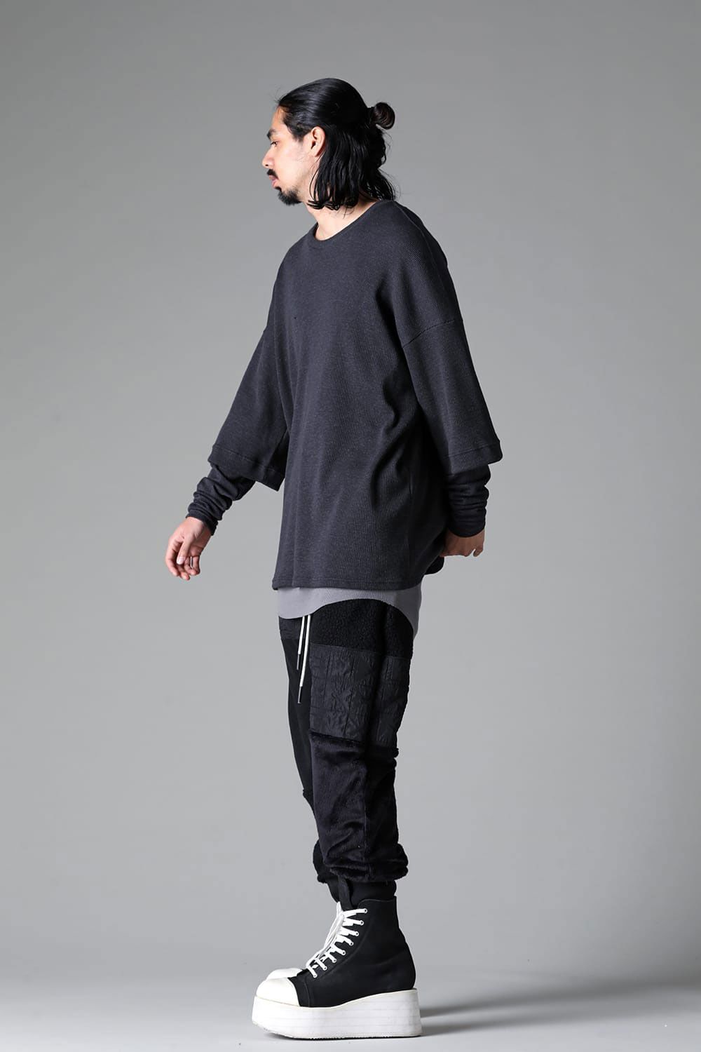 LAYERED CREW NECK TOP / ダークグレー