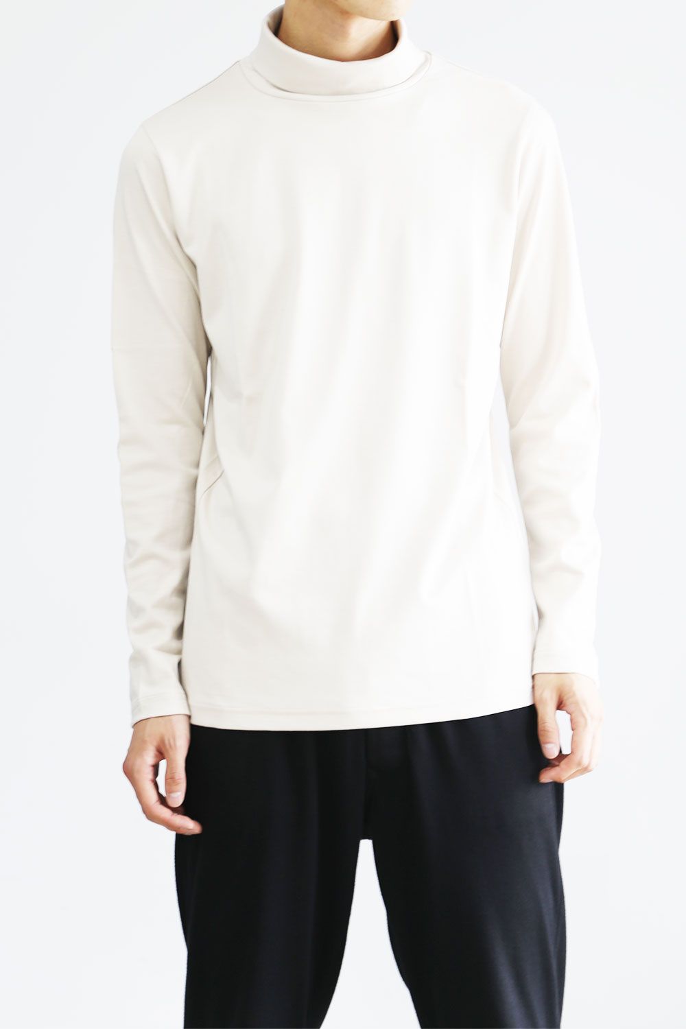 ATTACHMENT - SUVIN COTTON SMOOTH HIGH NECKED T