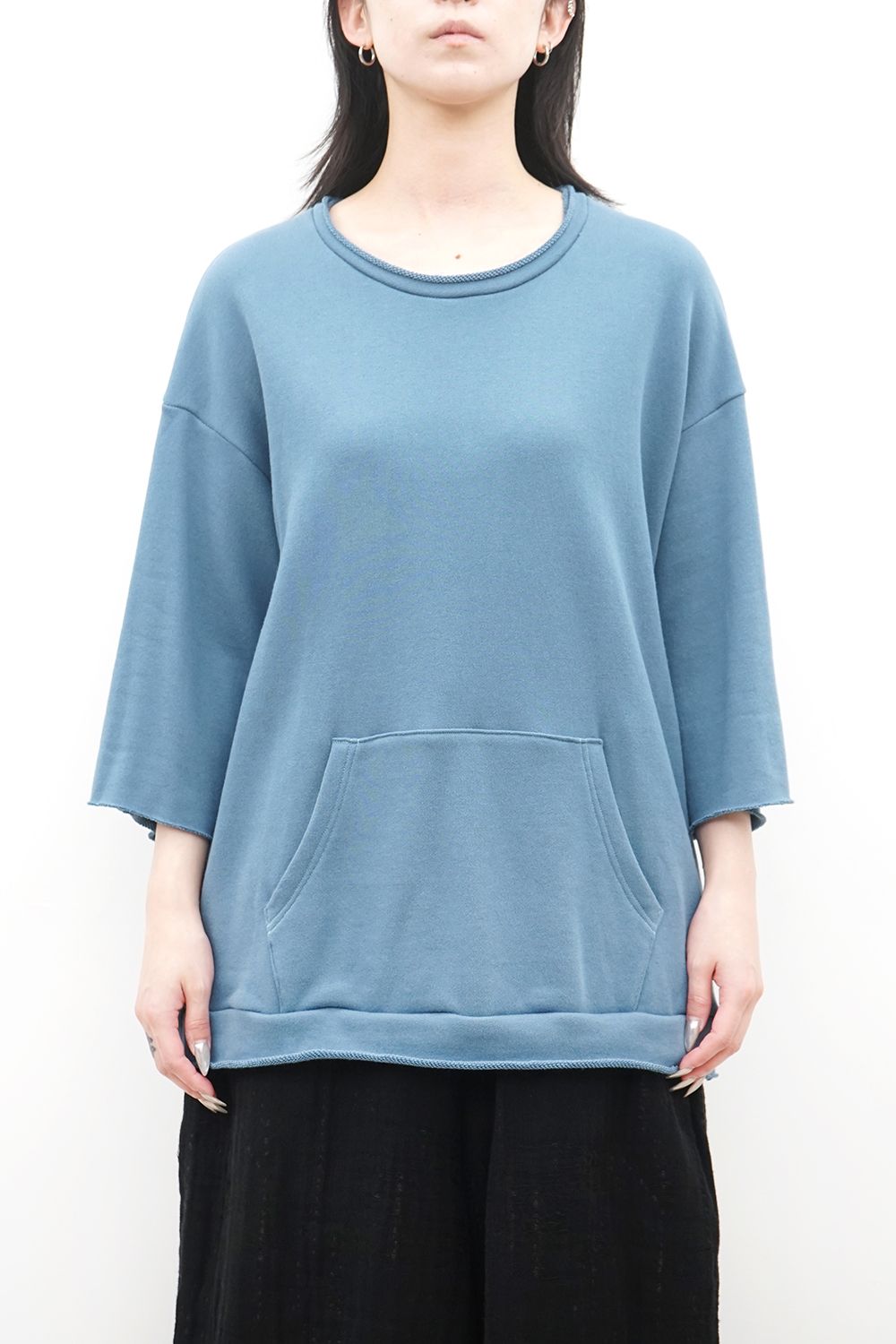 Cut-Off 3/4-Sleeve Sweatshirt