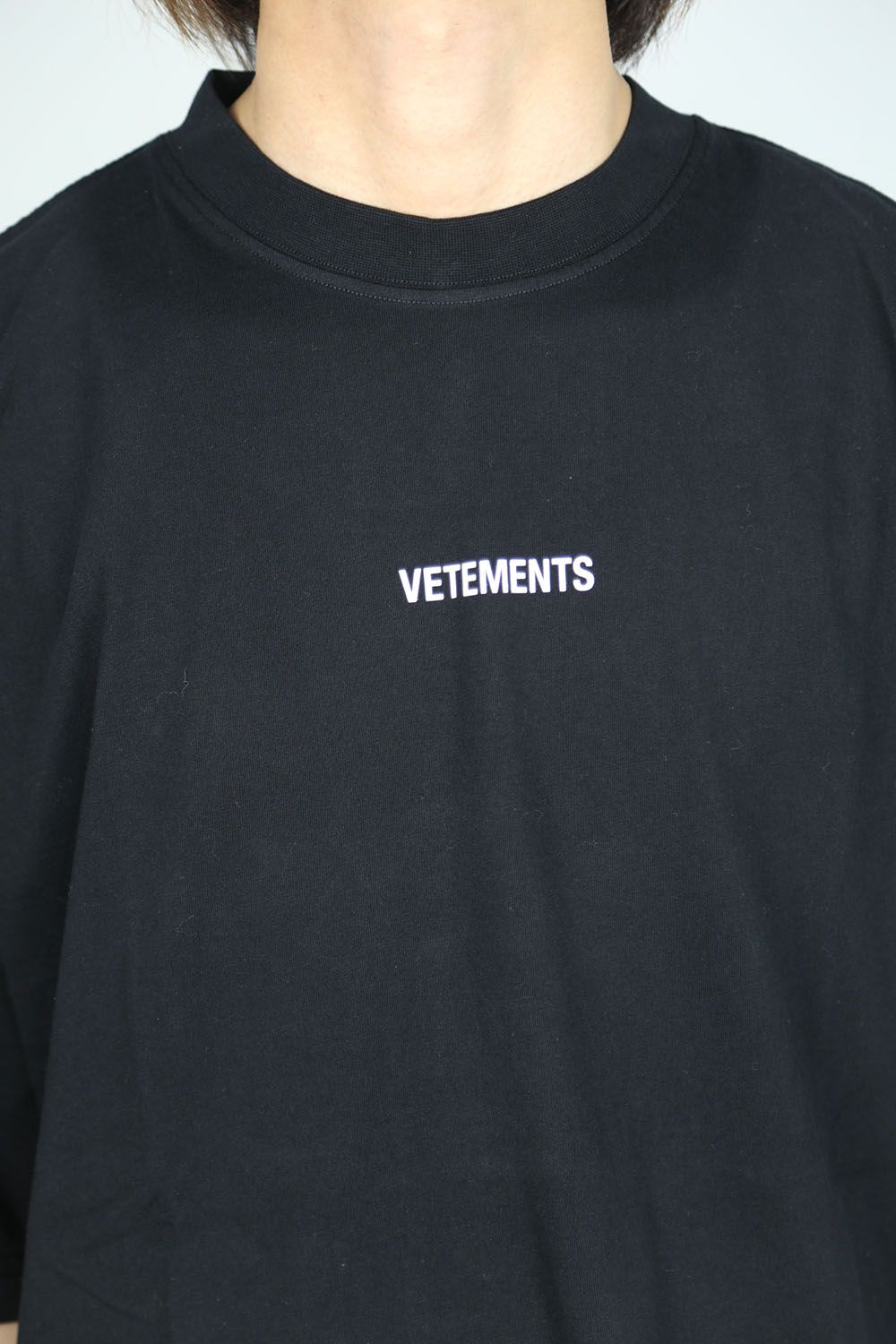 新品 Vetements LABEL LOGO Tシャツ ユニセックス - rehda.com