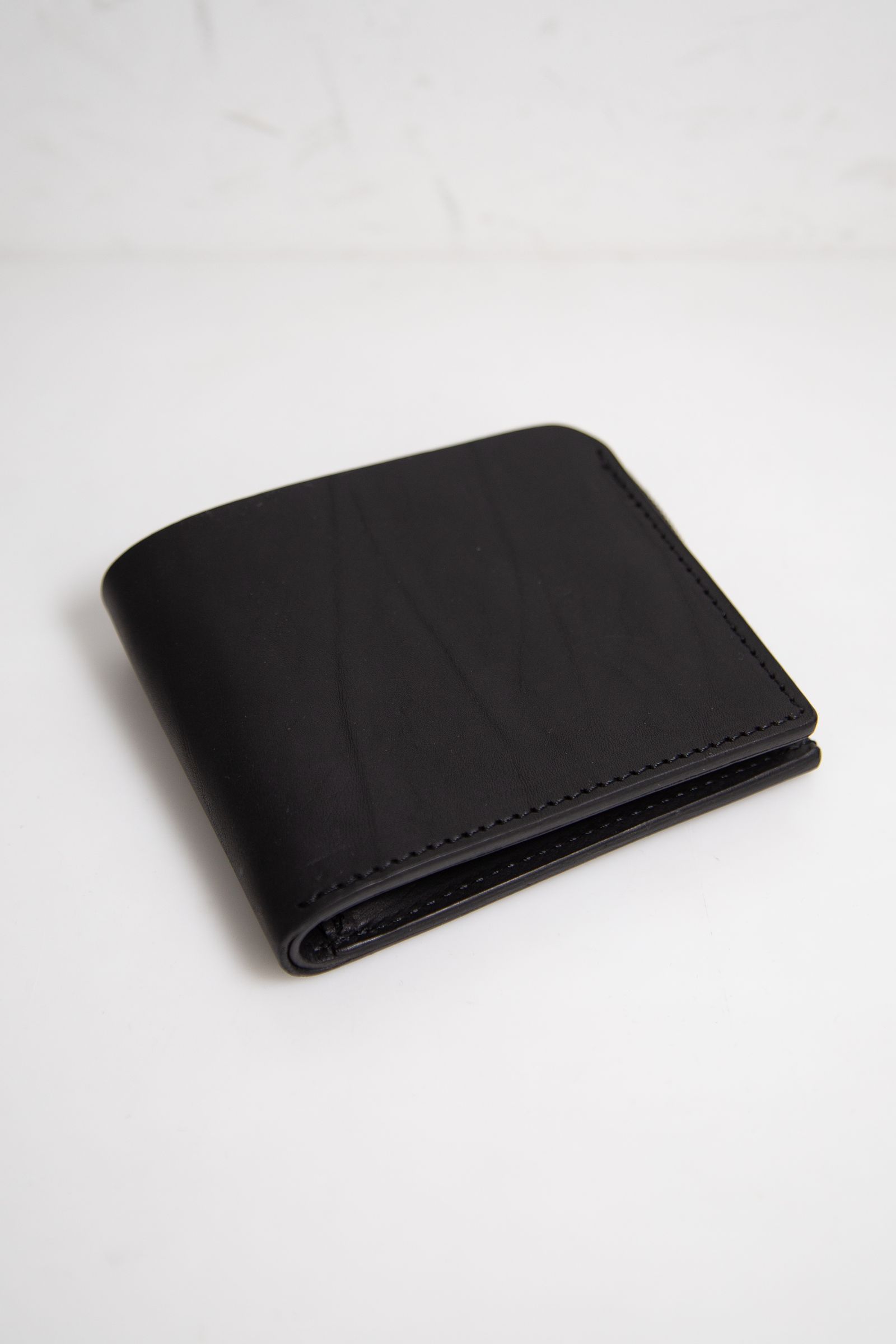 GUIDIカーフ 二つ折り財布 / ブラック - FREE