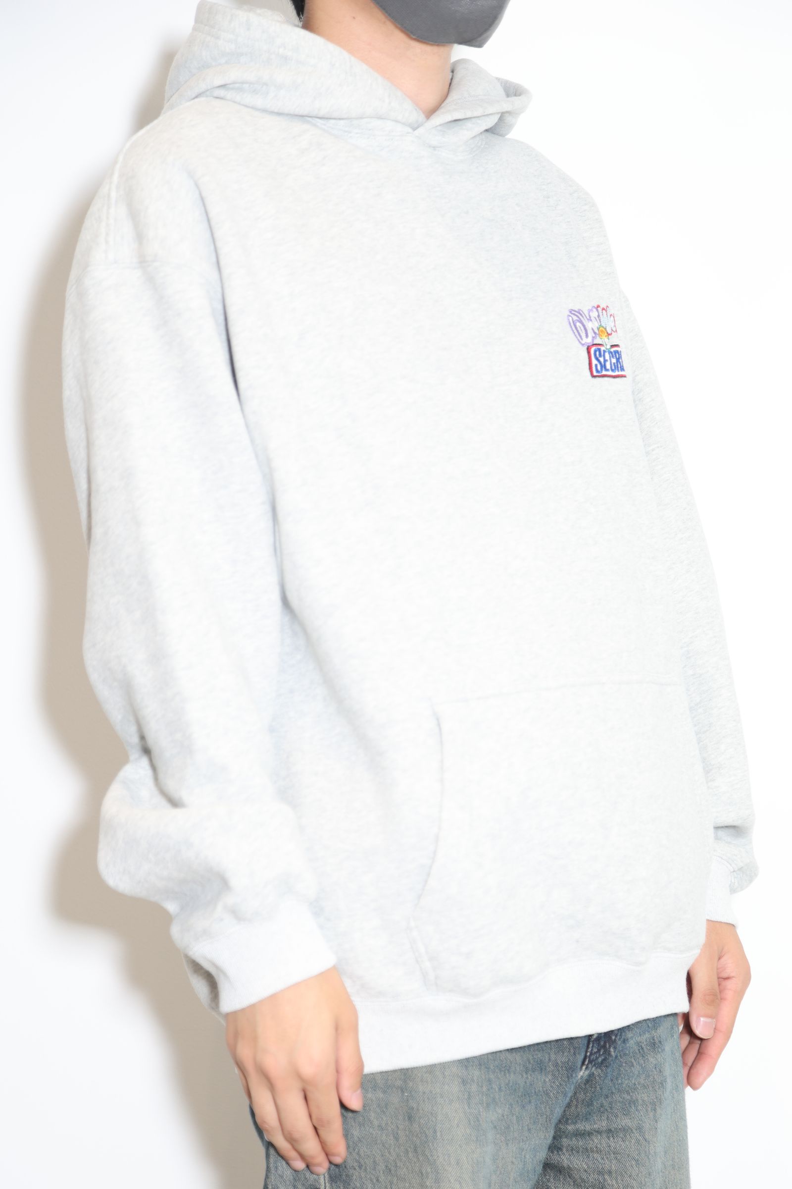 EMBROIDERY HOODIE / グレー
