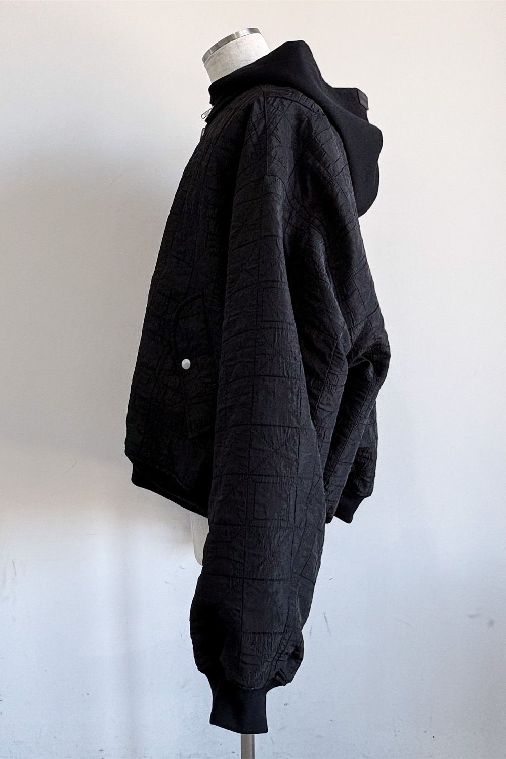 ジャンボMA-1フーディーブルゾン / JUMBO HOODED MA-1 BLOUSON / ブラック