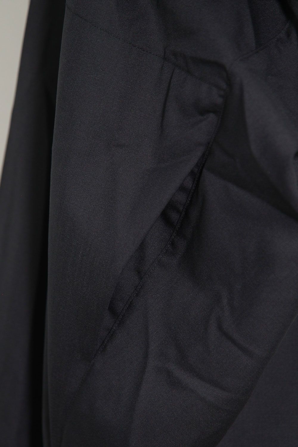 トロピカルウールコクーンシャツ / TROPICAL WOOL COCOON SHIRTS / ブラック