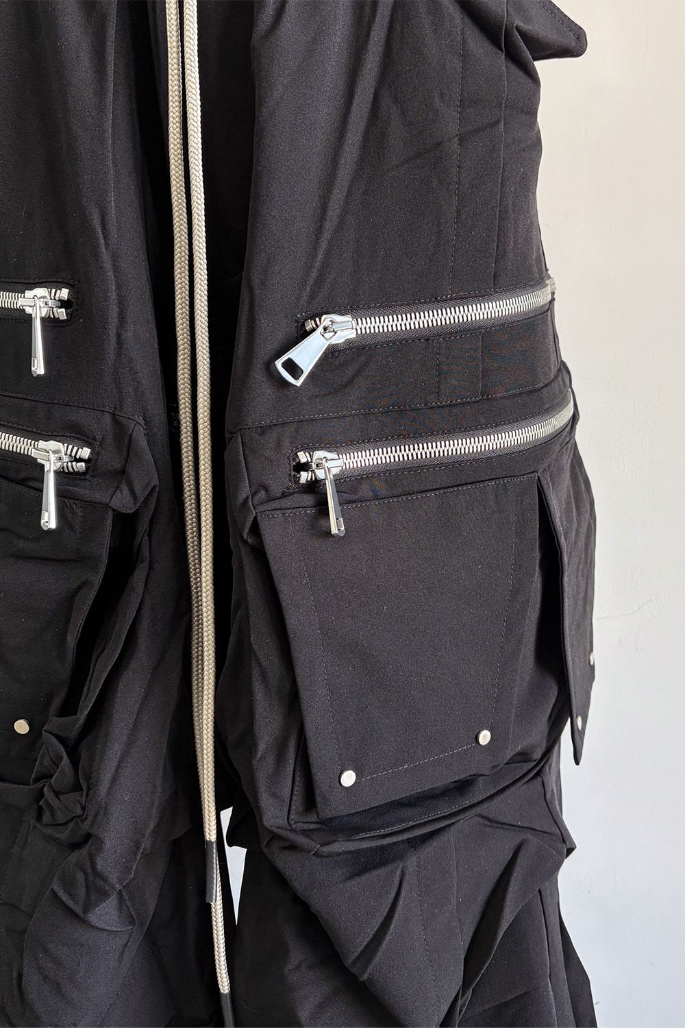 CARGO TUCK WIDE / ブラック