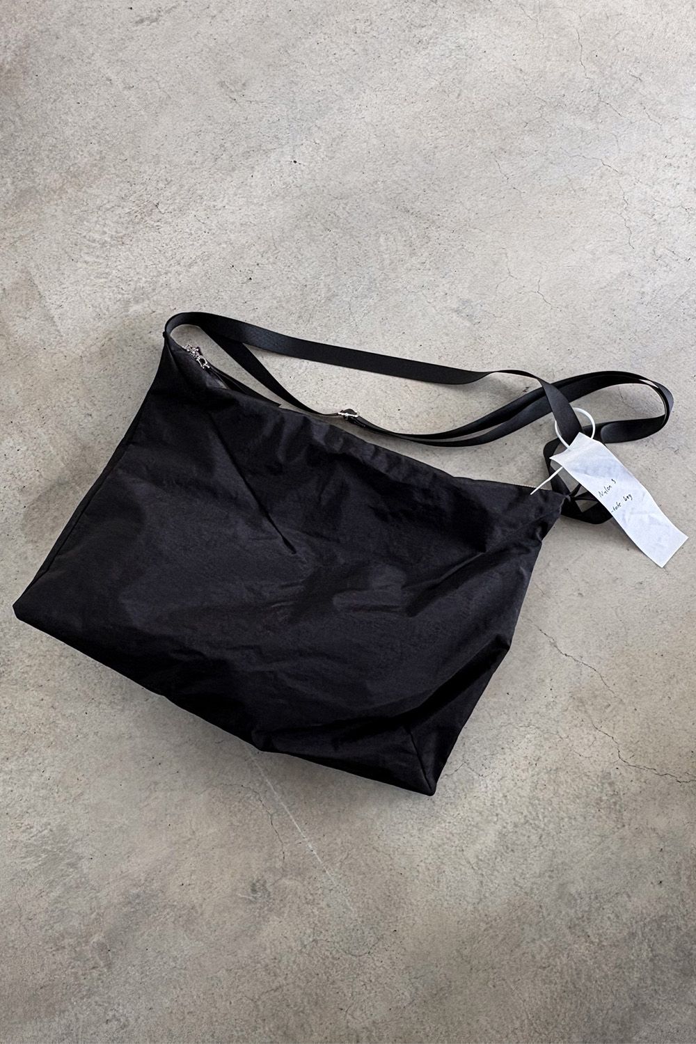 Nylon 3 / ブラック