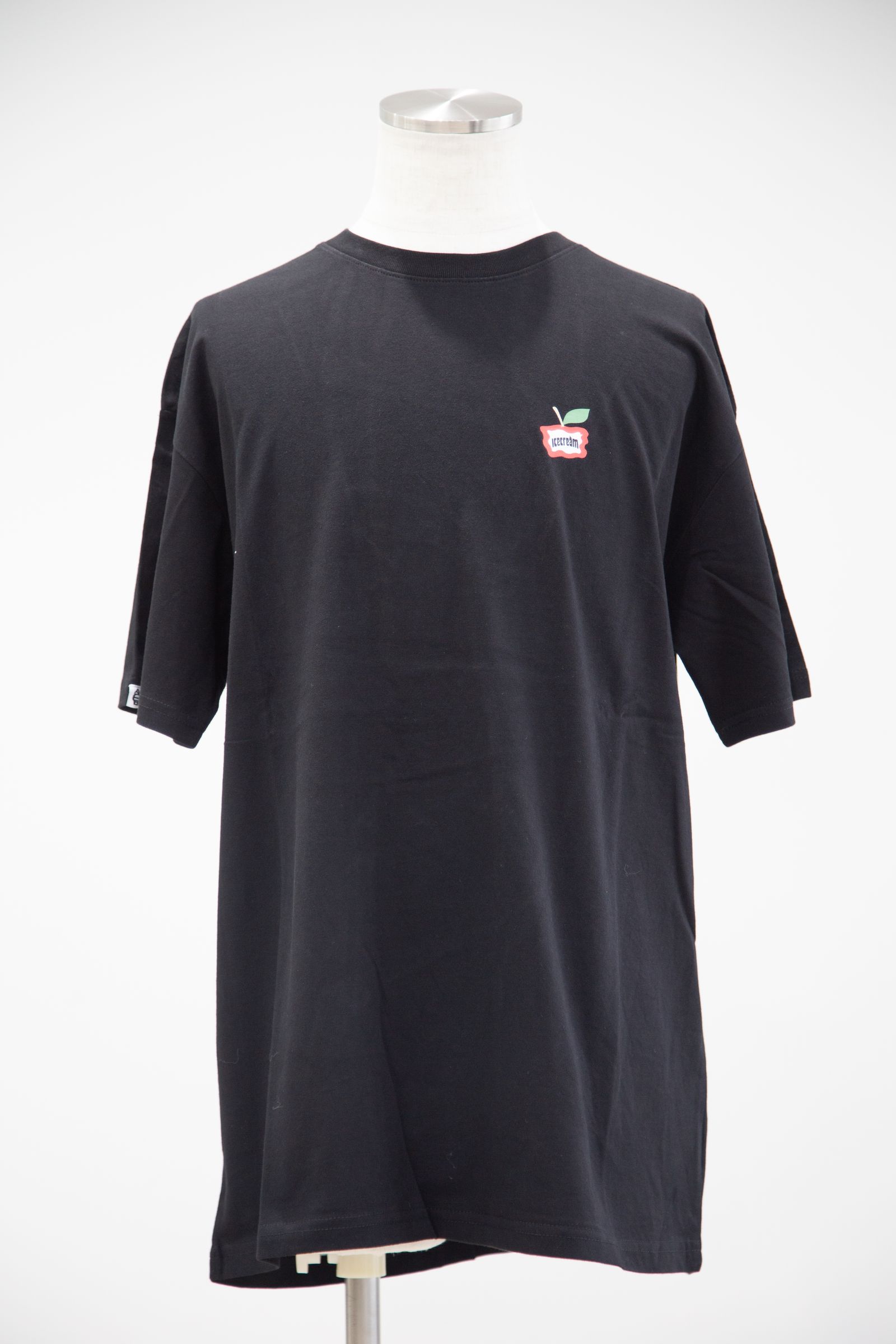 【ICECREAM】 BIG APPLE T-SHIRT / ブラック