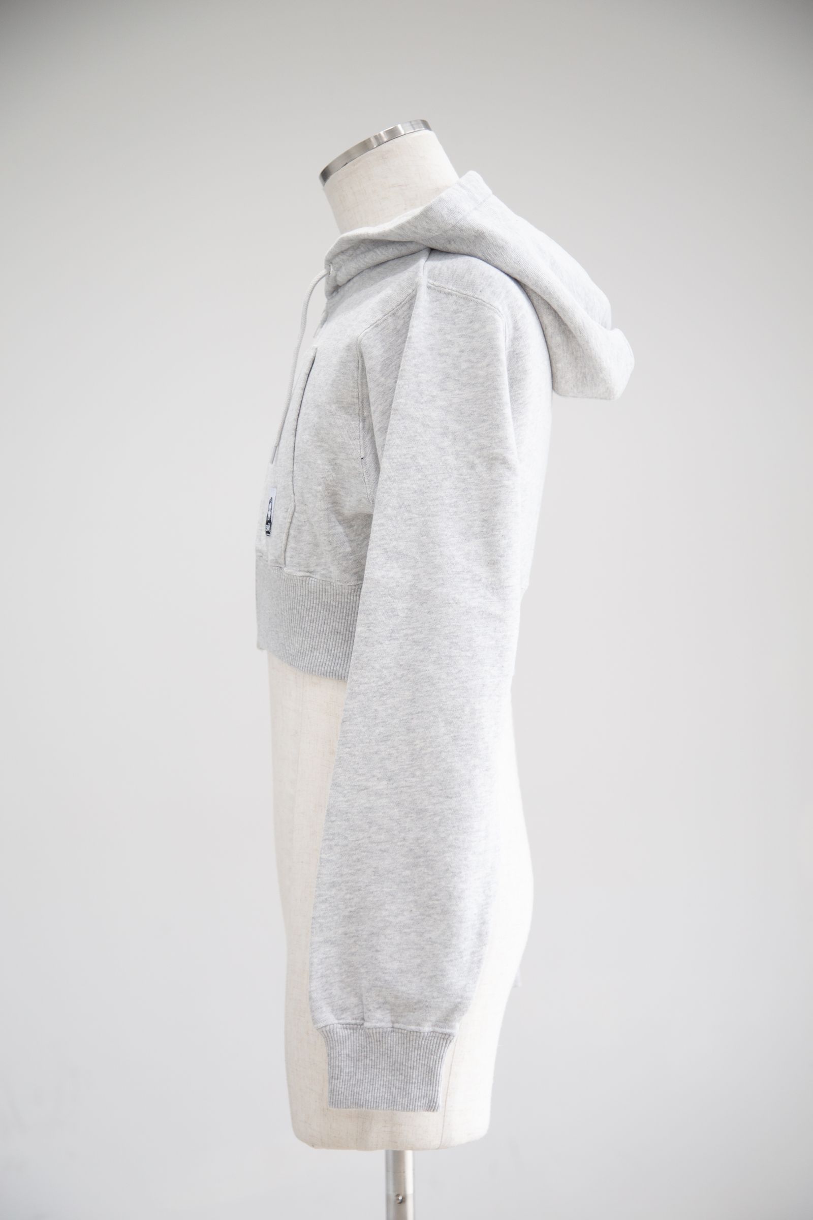 [ラスト1点 サイズS] FACE COMPACT ZIP UP HOODIE / アッシュ