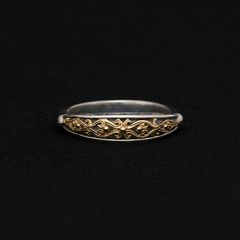 【お買い得品】今季キービジュアルの万能パーカー