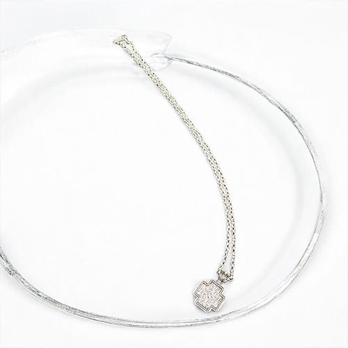 Classic cross in Sterling Silver / GP049