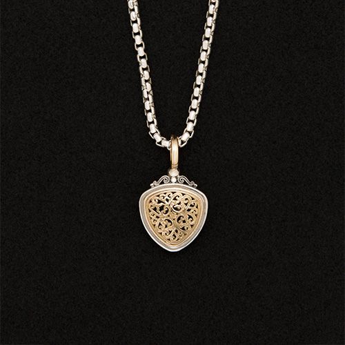 Mediterranean Triangle Pendant / GP040