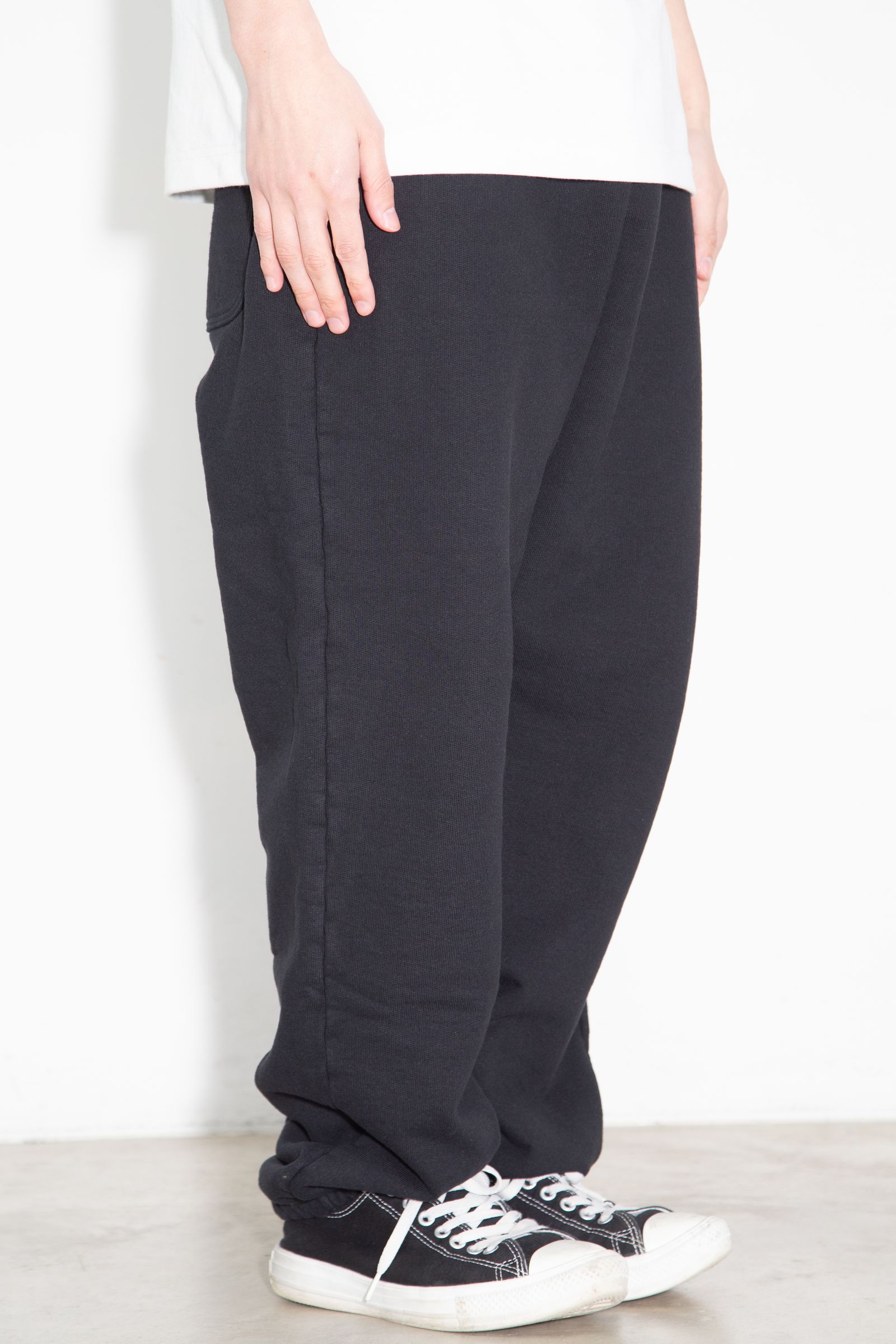 HYS LOGO スウェットパンツ / ブラック