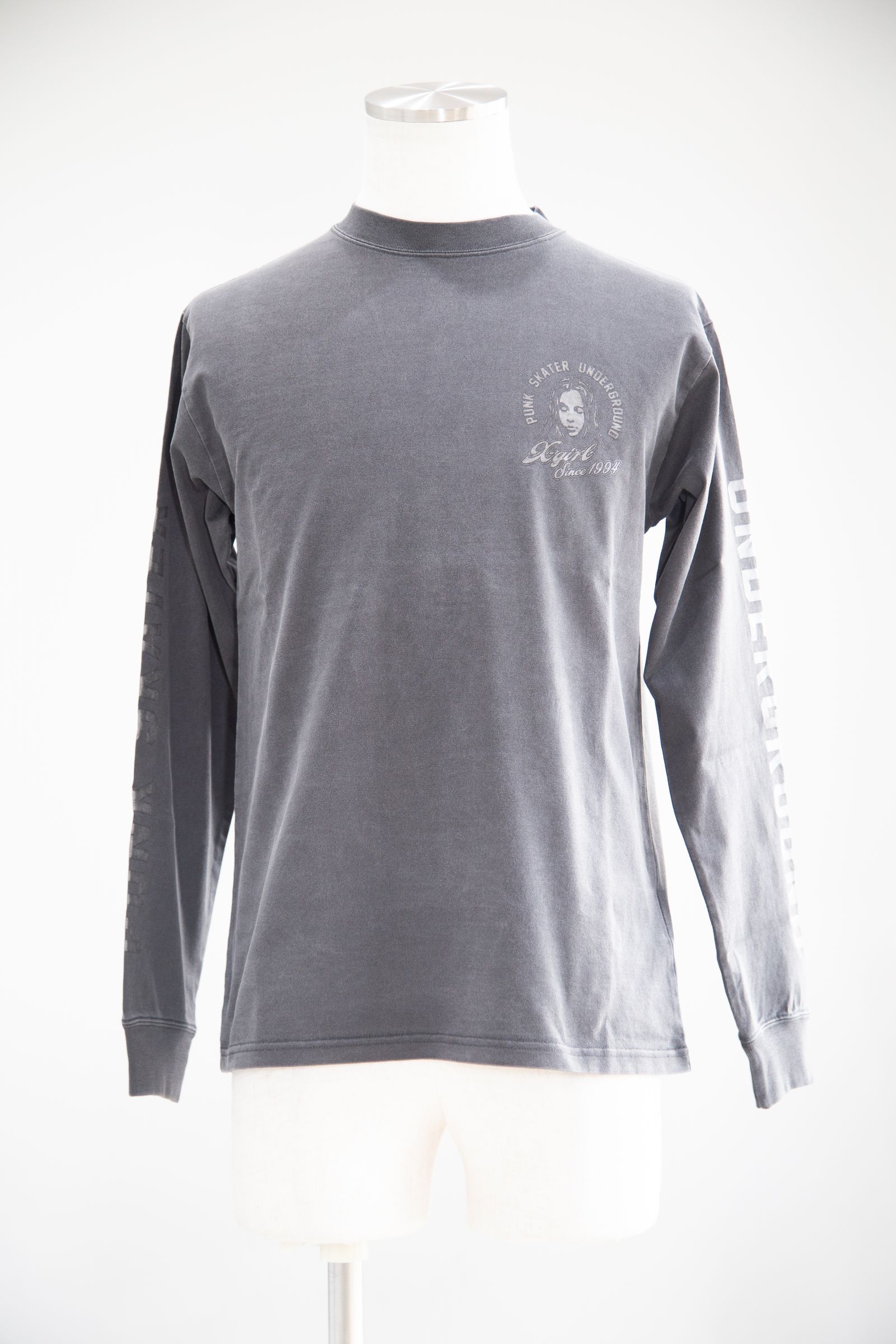 FACE & CURSIVE LOGO L/S TEE / ブラック