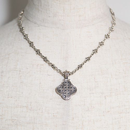 Cross Pendant / GP028