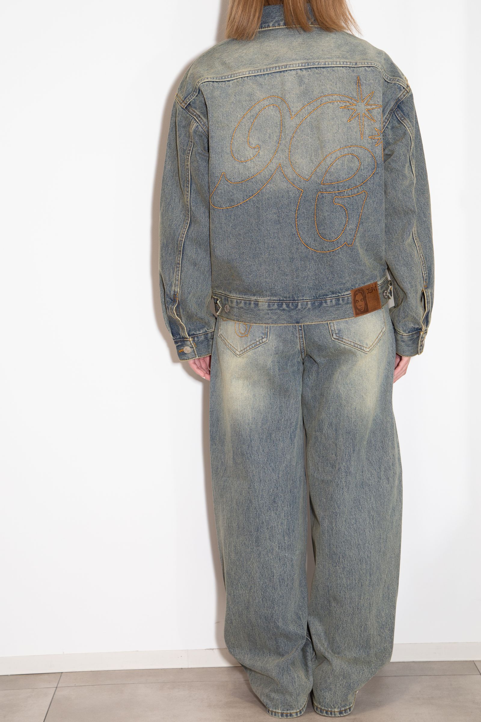 LOGO MARK STITCHED DENIM JACKET / ライトインディゴ
