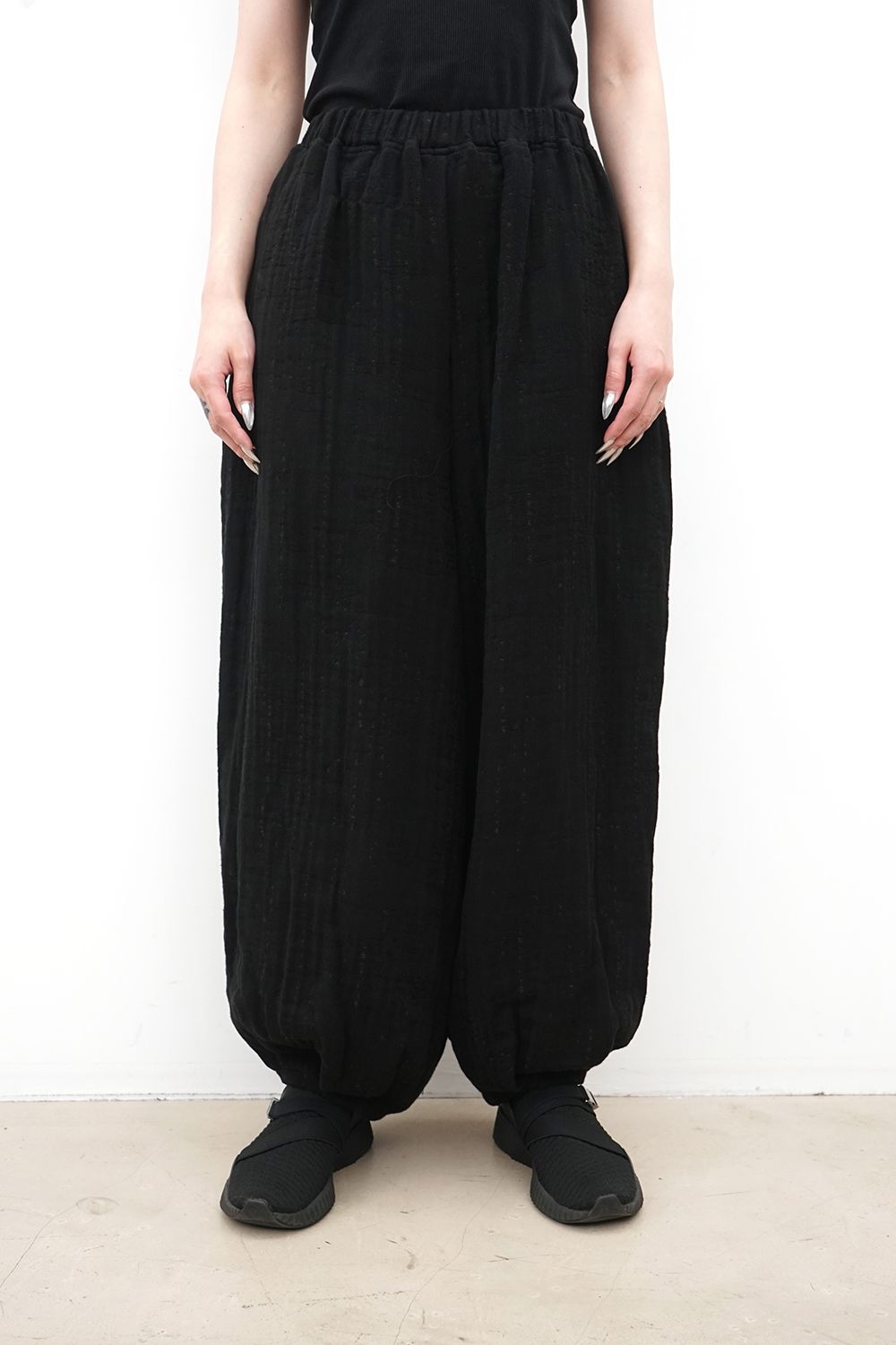 Easy Hem-Tuck Pants