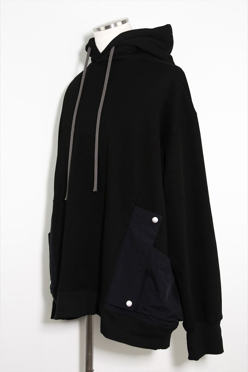 ボンバーヒートミリタリーフーディ / Bomber Heat Millitary Hoodie / ブラック