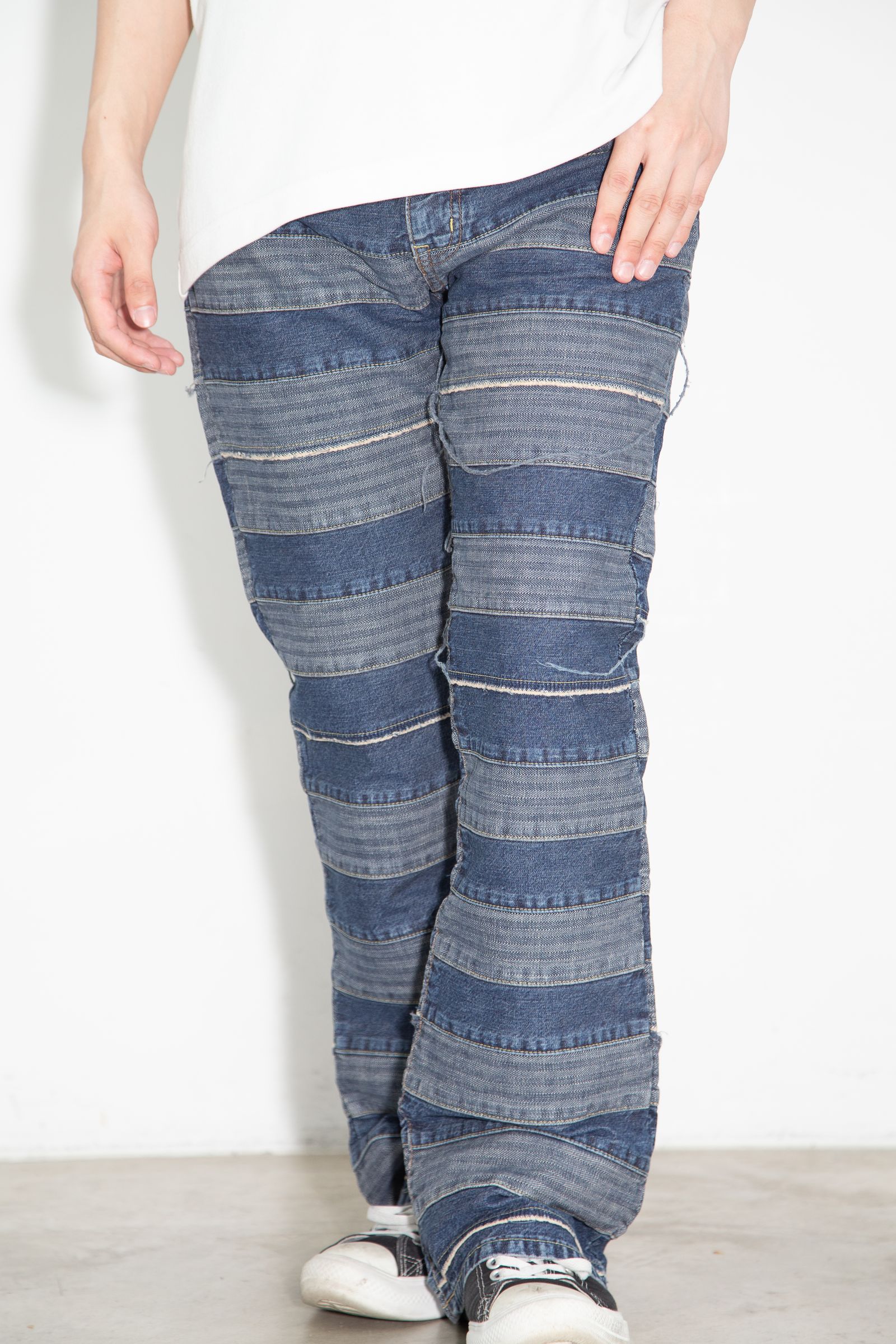 スクラッチフレアデニムパンツ / ライトインディゴ