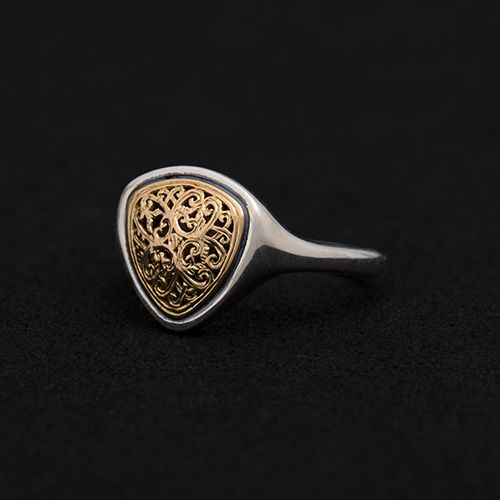 Simplicity Triangle Ring / GR152