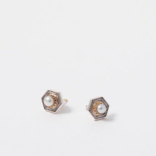 Cyclades Small Stud Polygon Earrings（Pearl） / GA006