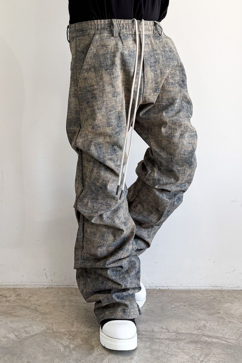 [ラスト1点 サイズ2] BLENDED SHADES DENIM TUCK BOOTS CUT PT / スチールブルー