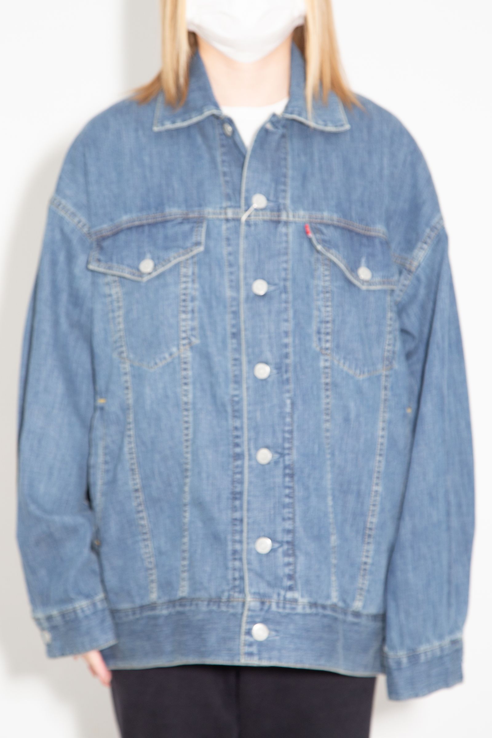 LEVITATED GIRL刺繍 オーバーデニムジャケット / ライトインディゴ