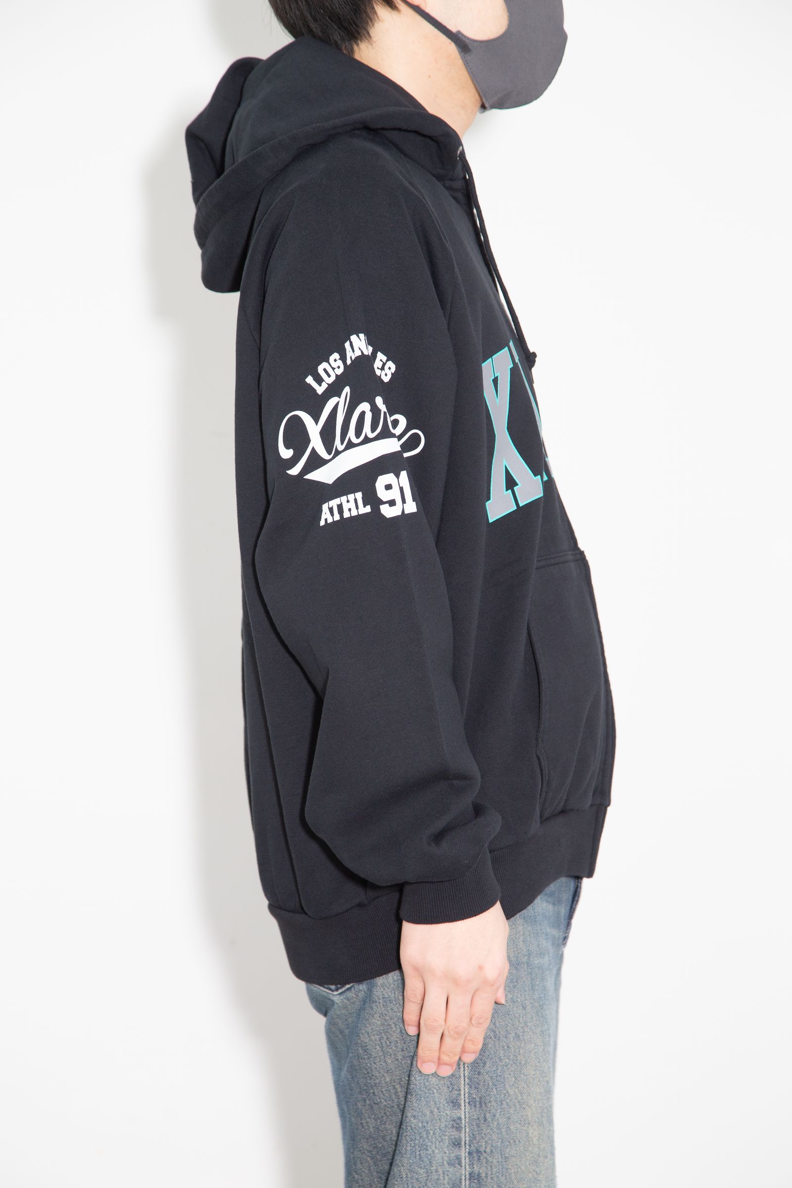 RAGLAN ZIP UP HOODED SWEATSHIRT / ブラック