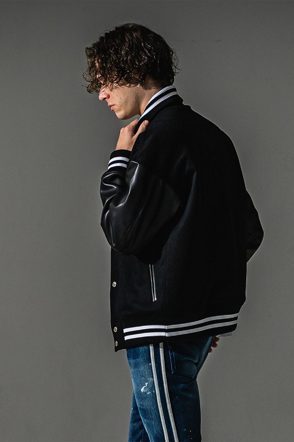 Varsity jacket / ブラック