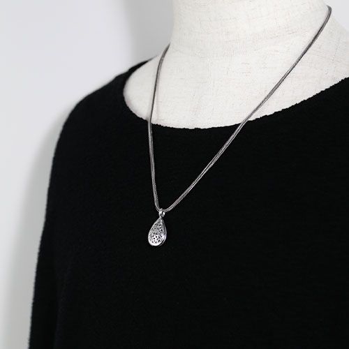 Garden Shadows Drop Pendant / GP007