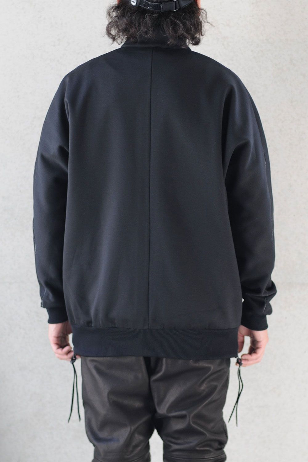 DOLMAN TRACK JERSEY / ブラック