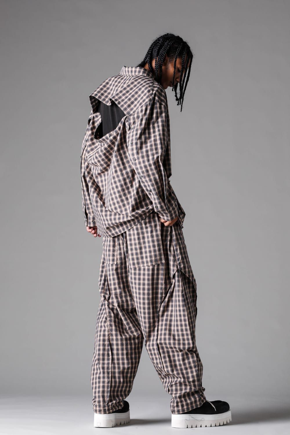 Plaid Side TUck Tapered Pants