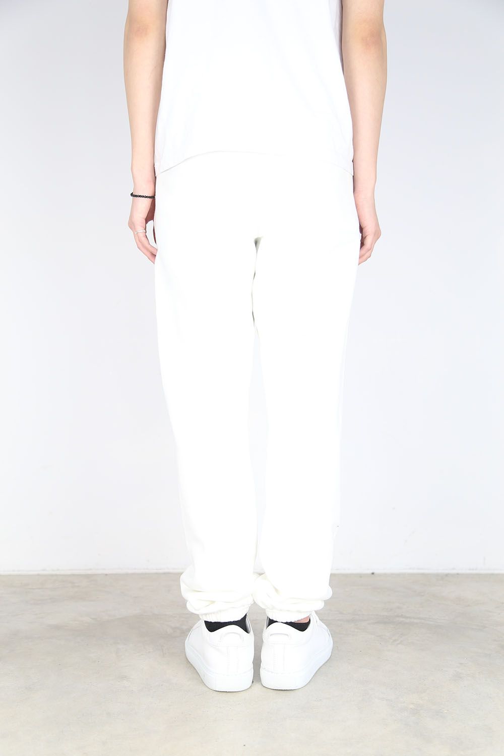 FRONT LOGO REFLECTOR SWEAT PANTS / ホワイト