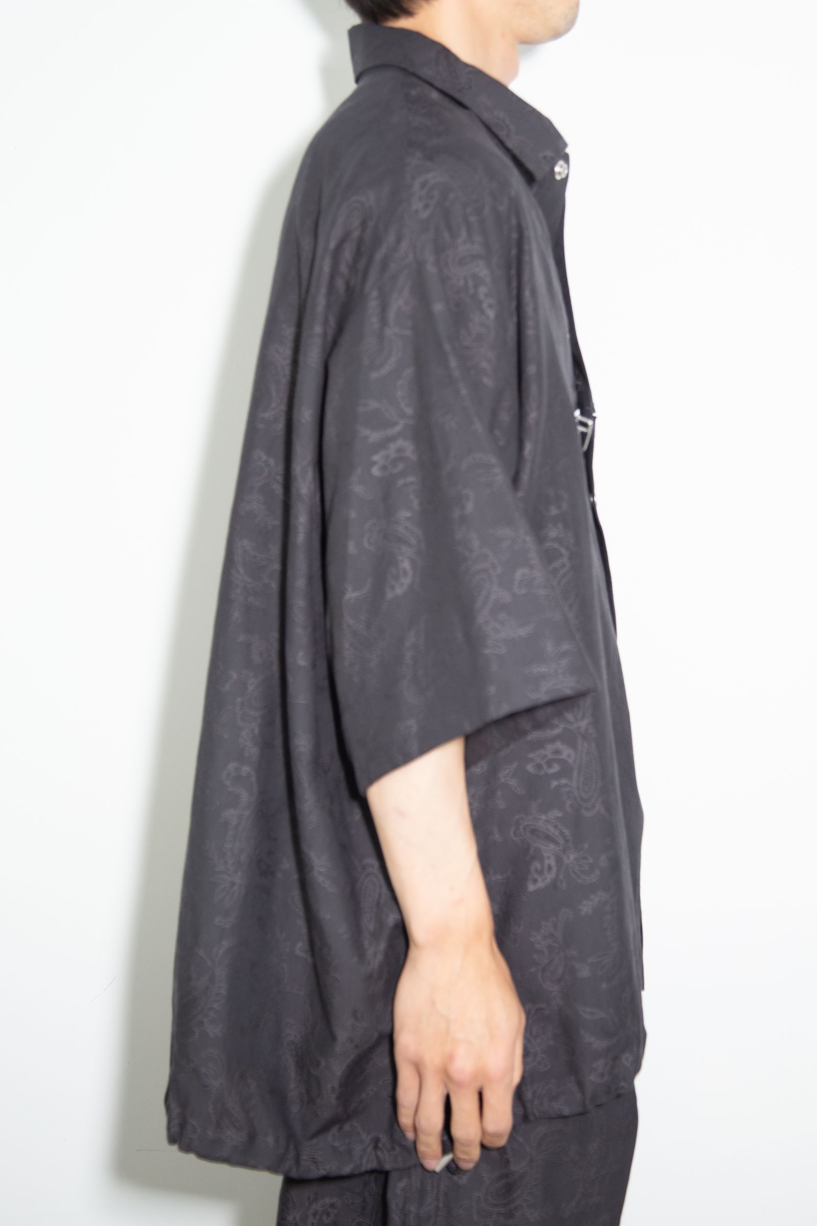 ペイズリー柄ハーフスリーブシャツ / Paisley Front Zip Harf Sleeve Shirts / ブラック / ag-9060-1