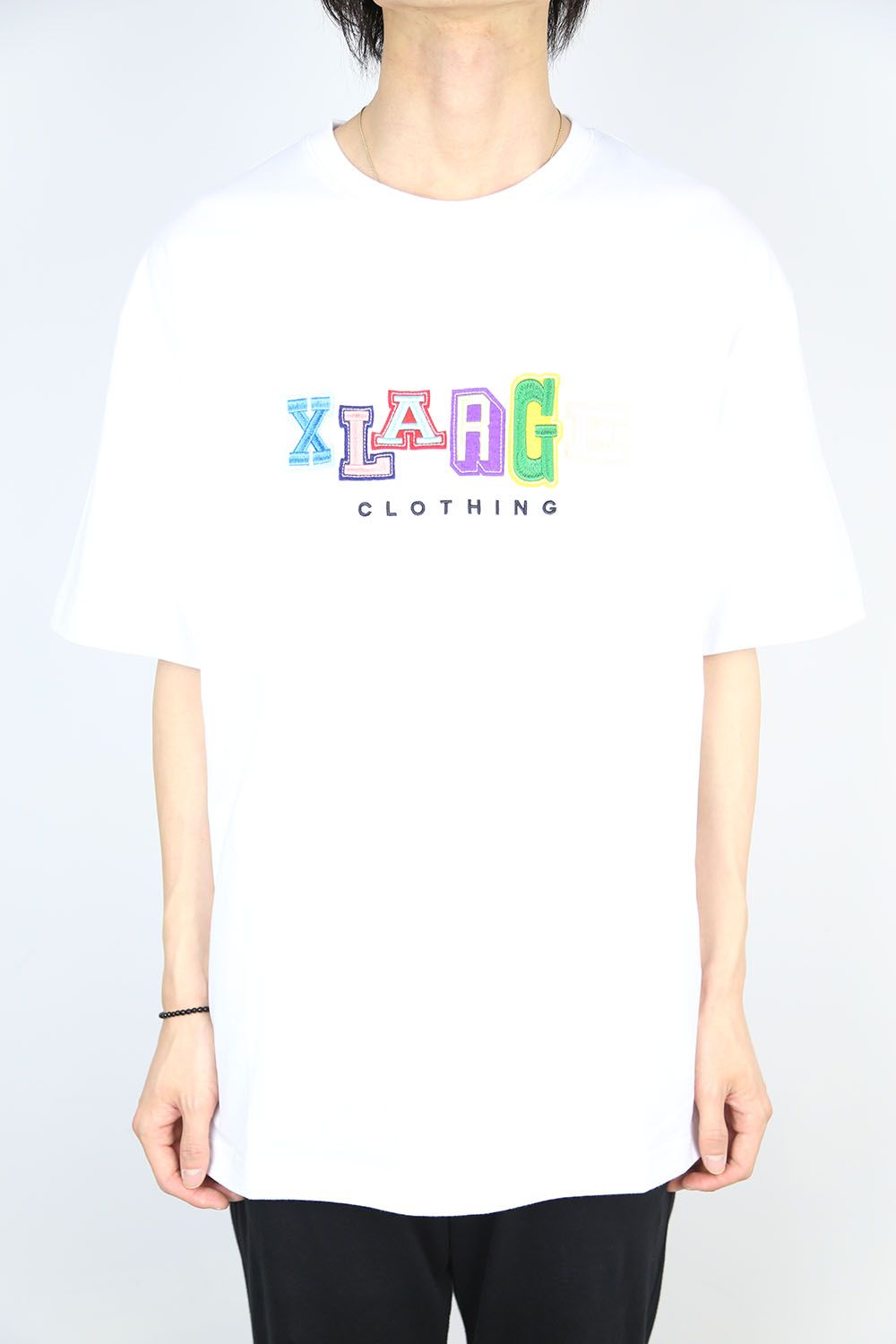 XLARGE - S/S TEE MULTI COLOR COLLEGE LOGO / ホワイト | Tempt