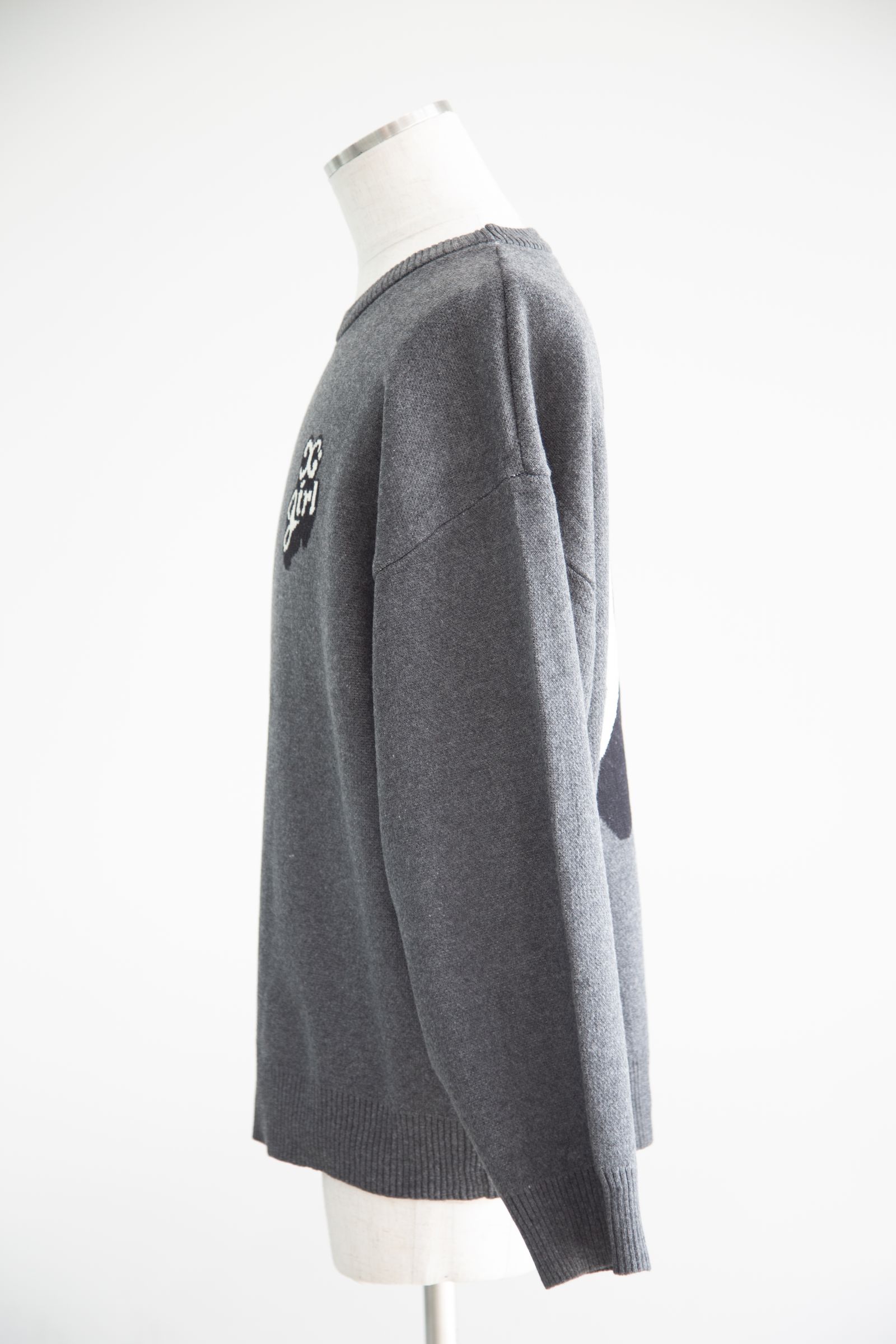 POP LOGO JACQUARD KNIT TOP / チャコール