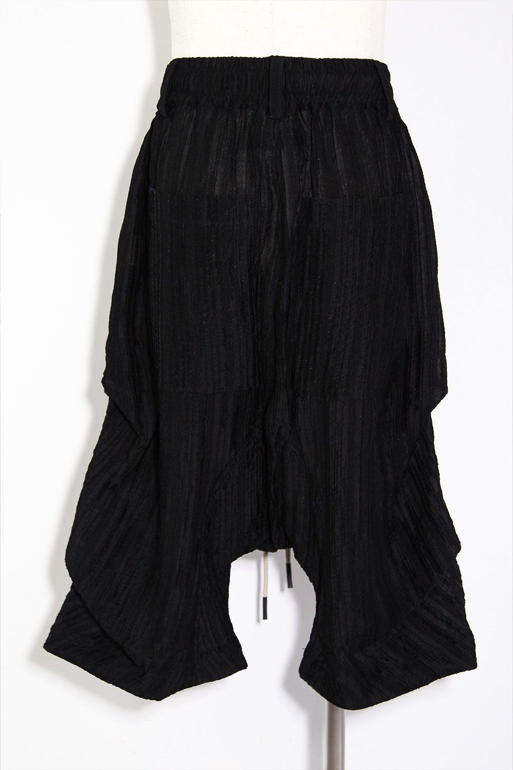シアー楊柳タックショーツ / Sheer Yo-Ryu Tuck Shorts / ブラック