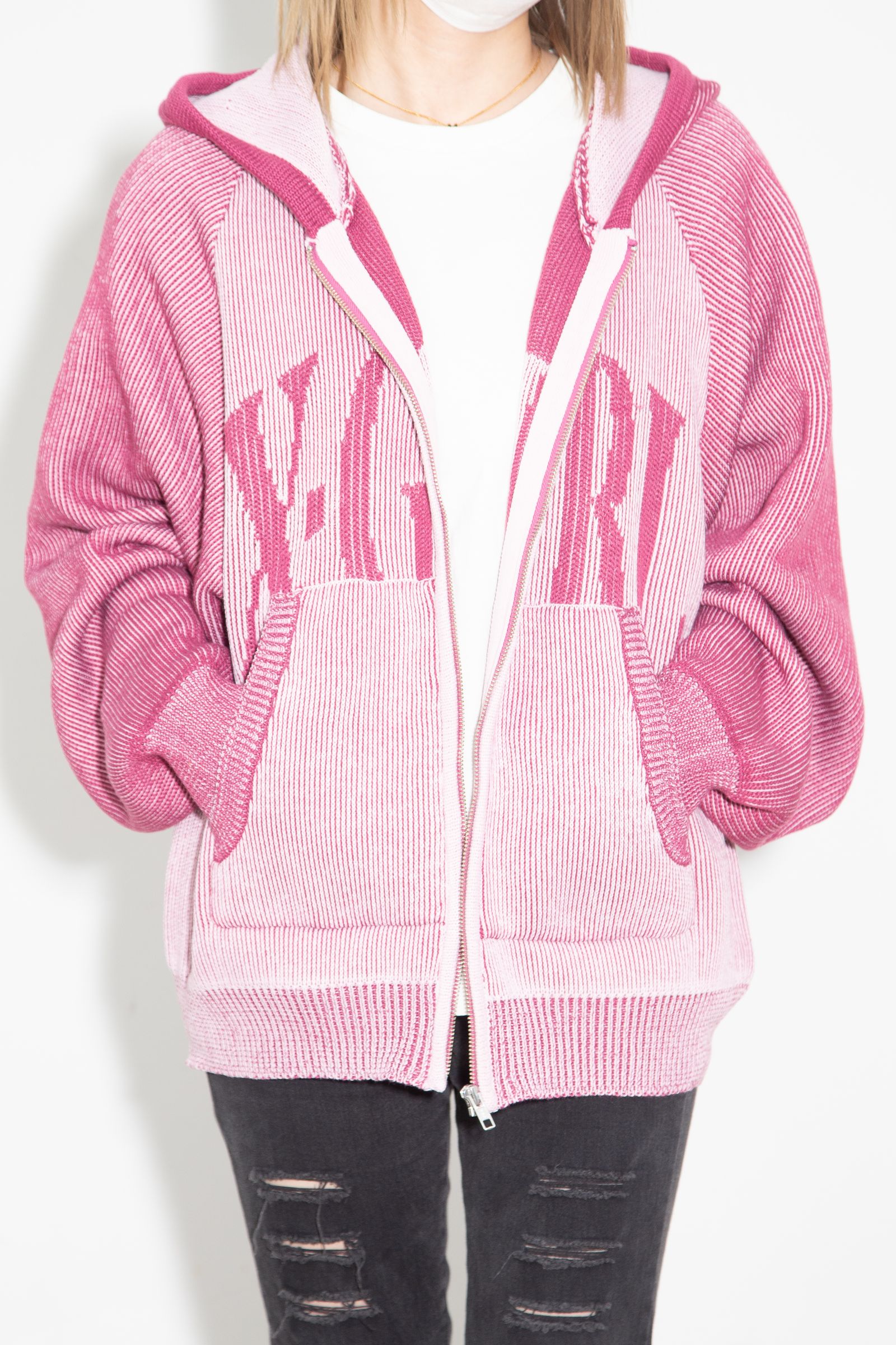 LOGO JACQUARD ZIP UP KNIT HOODIE / ピンク
