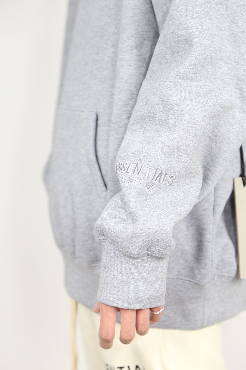 PULLOVER HOODIE REFLECTOR / スノーグレー