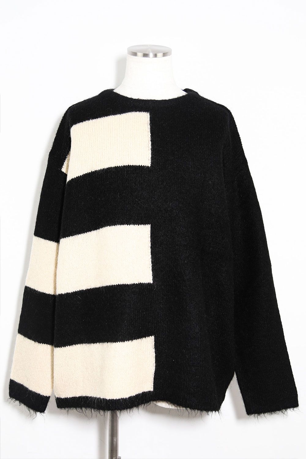ストライプコンビリラックスフィットニット / Striped Combi Knit Top / ブラック×アイボリー / ag-8004