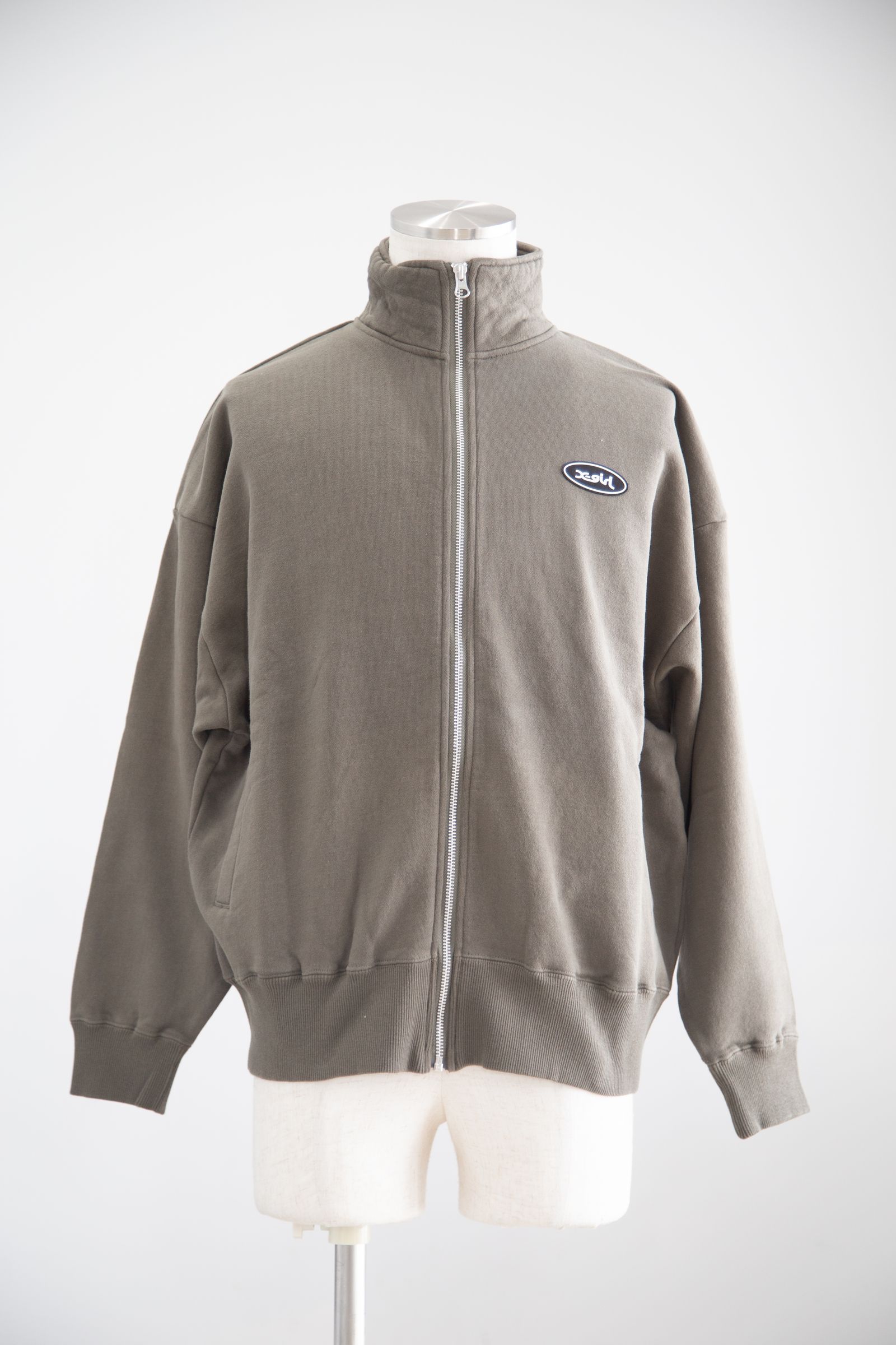 X-girl - OVAL LOGO ZIP UP SWEAT TOP / オリーブ | Tempt