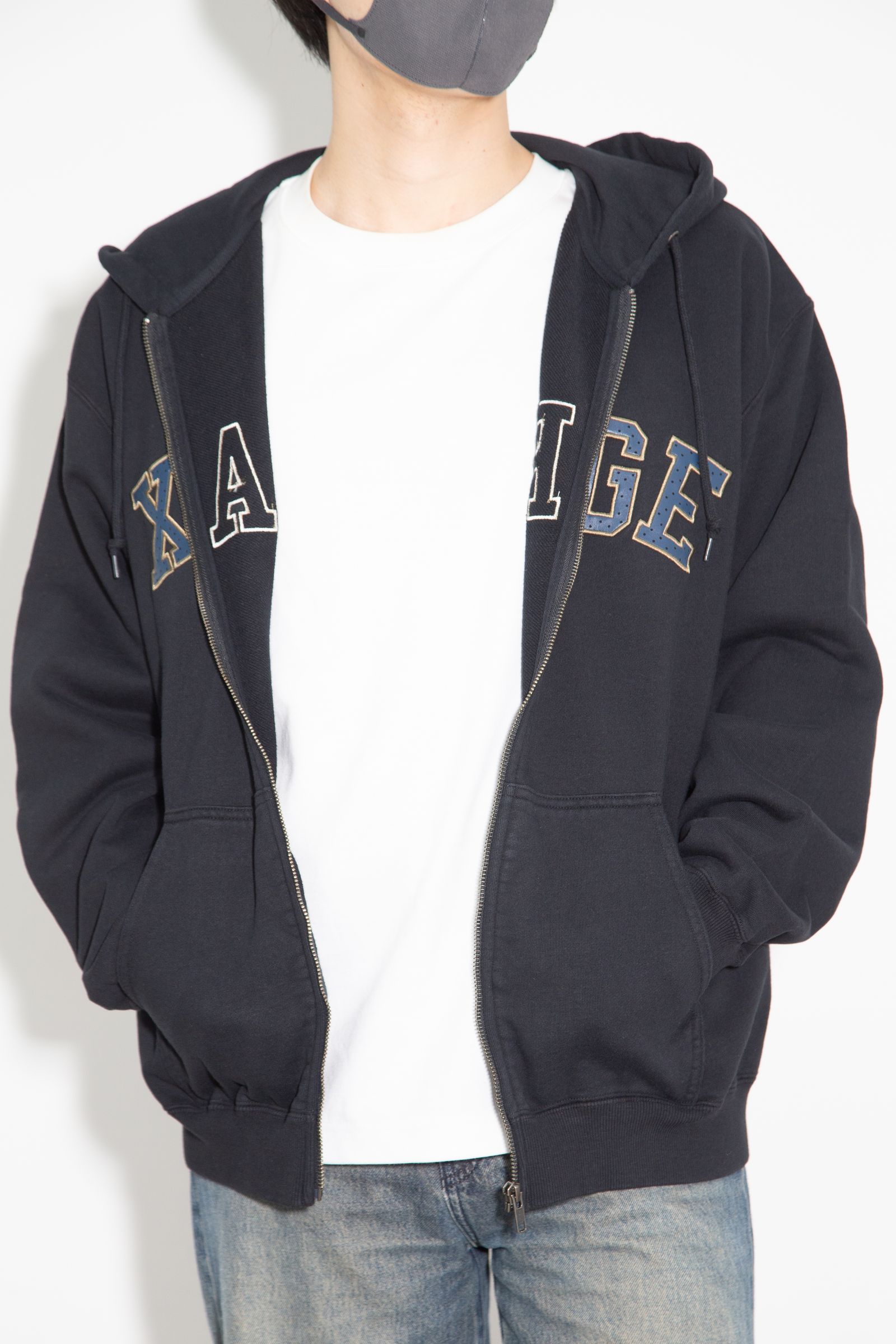 PERFORATED LEATHER LOGO ZIP UP HOODED SWEATSHIRT / ブラック