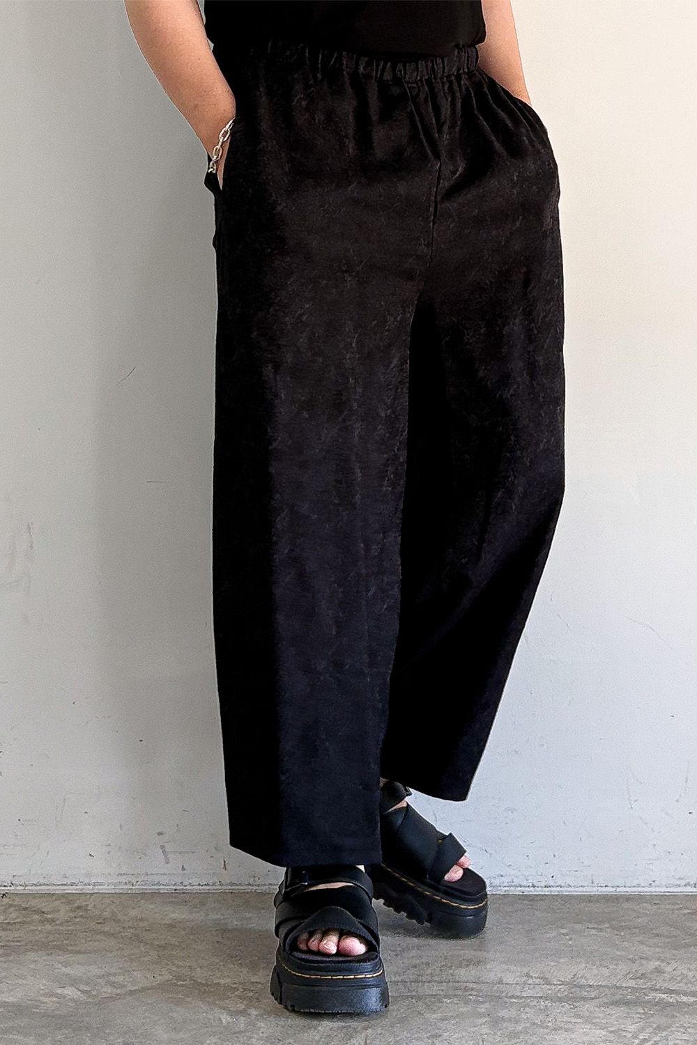 ［ラスト1点 サイズ1］Wide Easy Pants with Hem Button