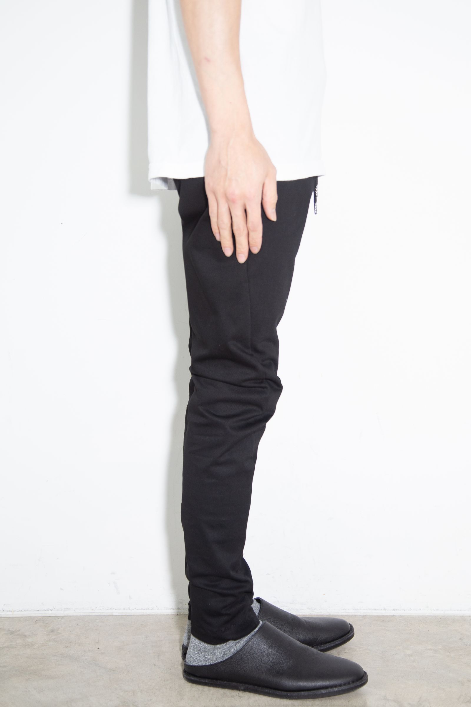 RUBBER STRECH TWILL THREE DIMENSIONAL PANTS / ブラック