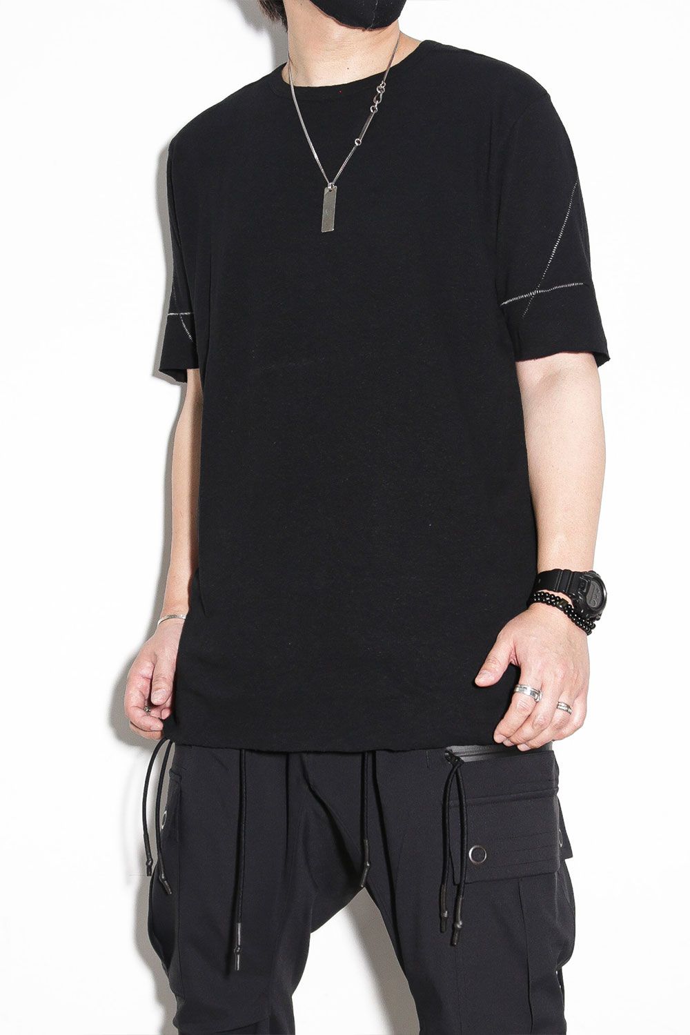 リラックスフィットハンドステッチTシャツ / ブラック