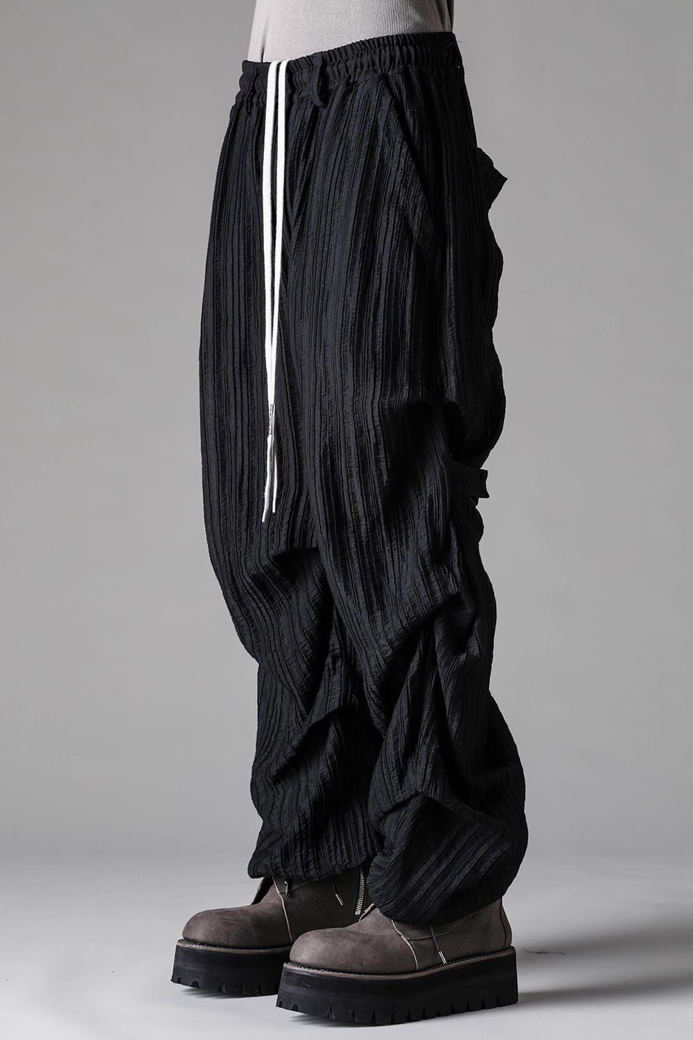 Ripple Sheer Tuck Wide Pants