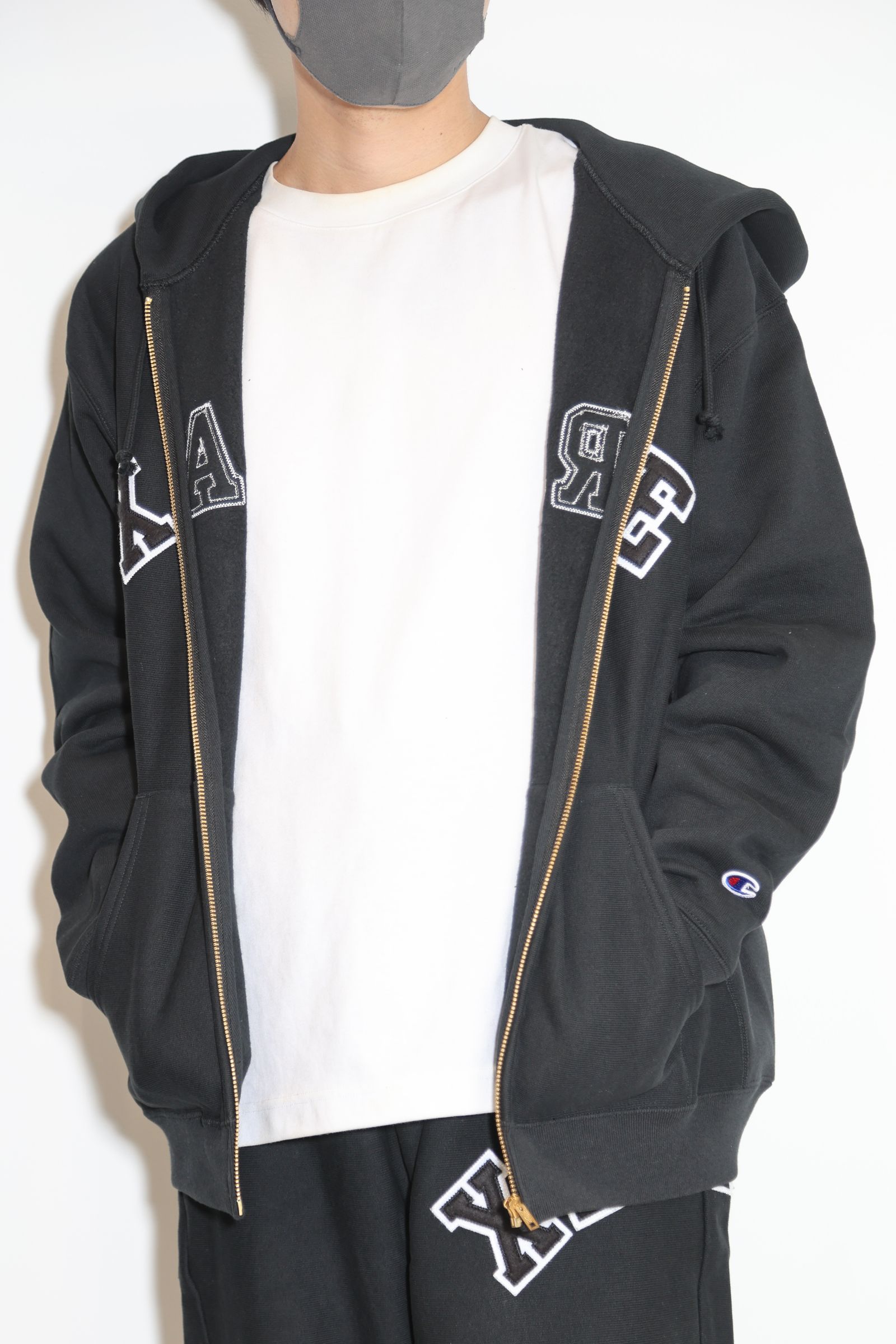 【セットアップ】XLARGE×Champion REVERSE WEAVE ZIP HOODED SWEATSHIRT・PANTS / ブラック