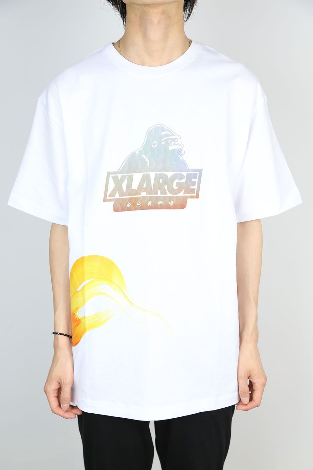 XLARGE - S/S TEE KINGYO SKIN SLANTED OG / ホワイト | Tempt